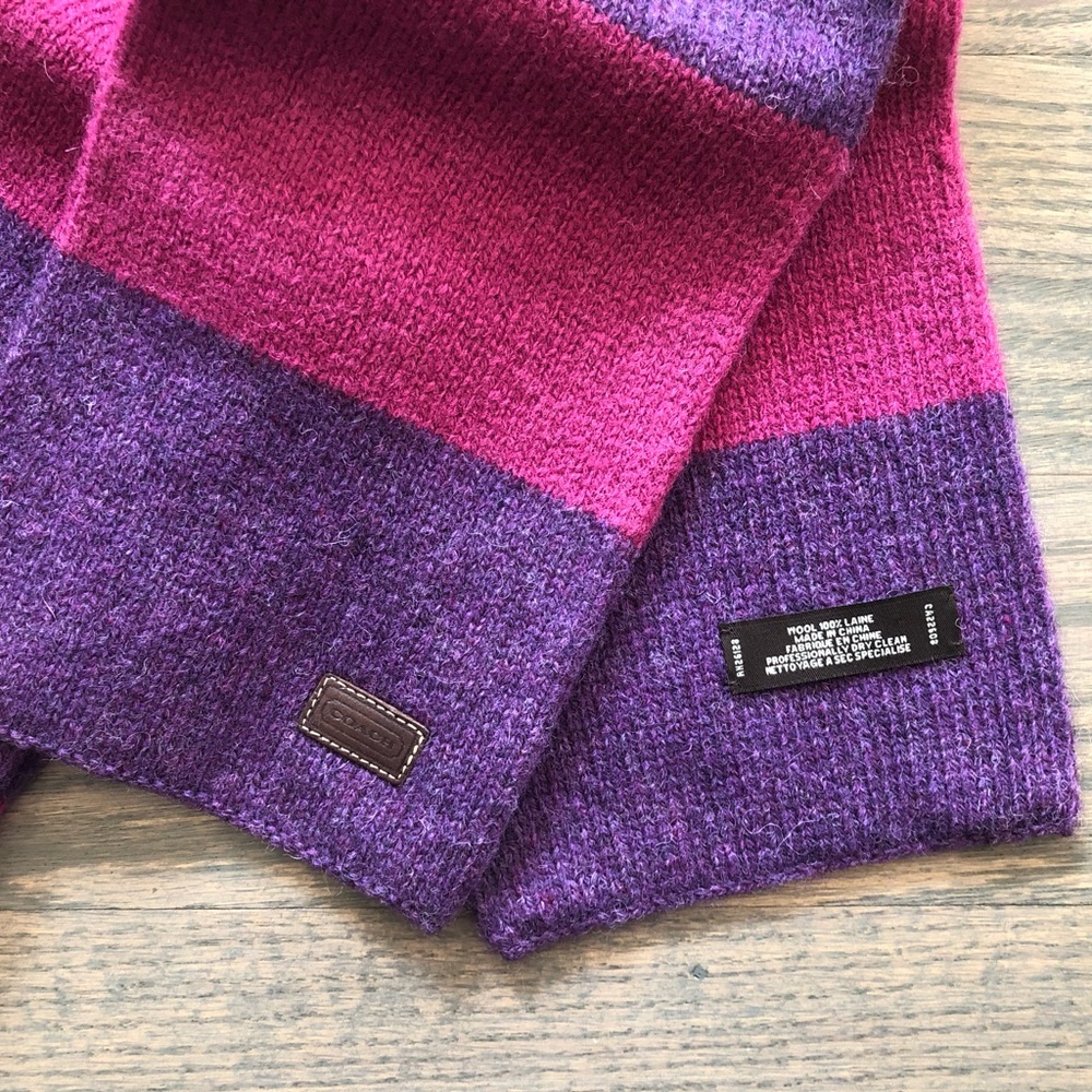 Coach Scarf - Picture 2 of 2